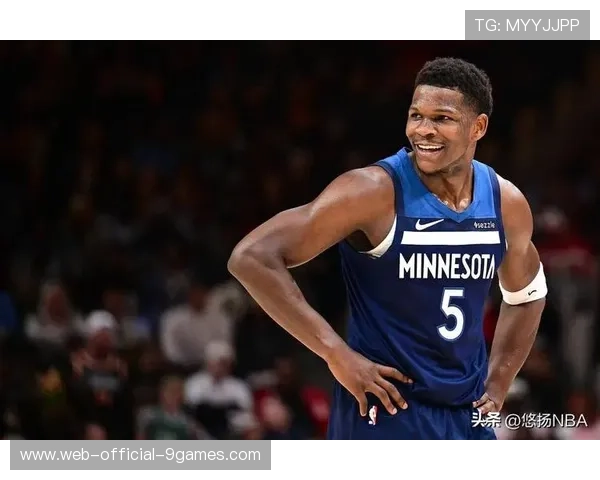 爱德华兹55分创生涯新高，成历史第三年轻55分先生